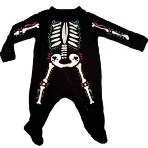 5/$20 | Old Navy Zipper Footie Pajama (0-3M)